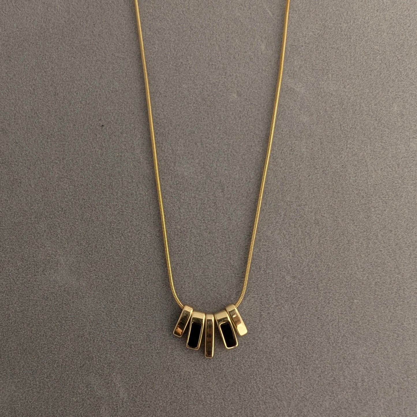Gold chain with Italian pendant