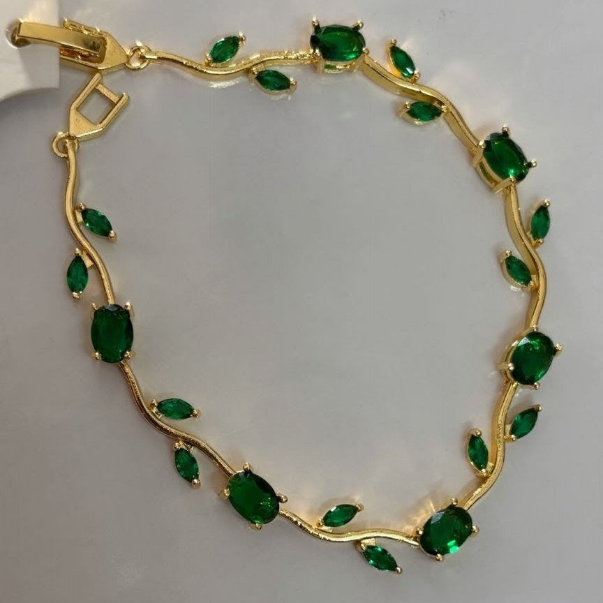 Green tulip luxe bracelet