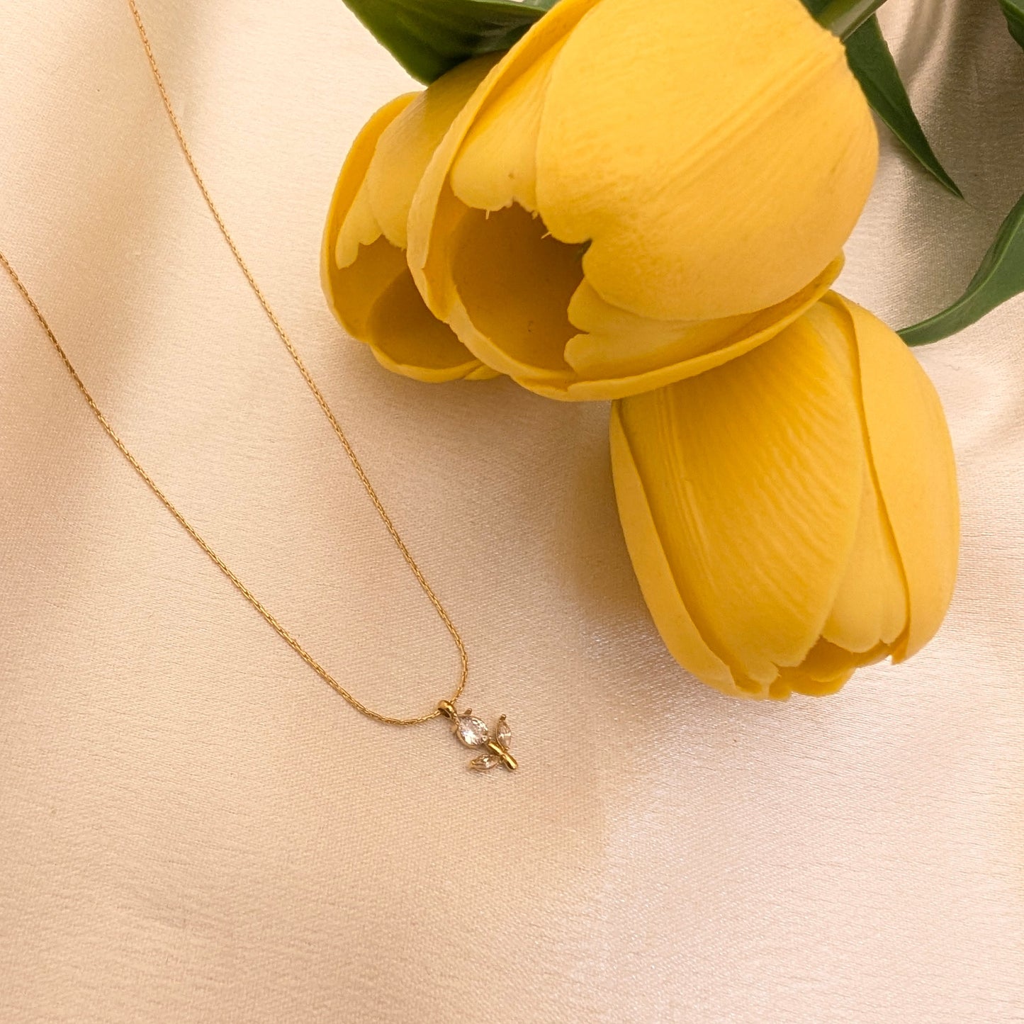 Mini Tulip Chain