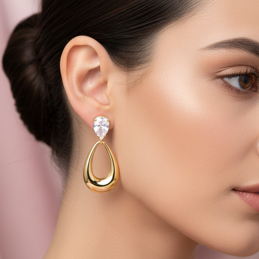 ElegantGoldteardropEarrings