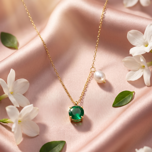 Emerald pearl drop necklace