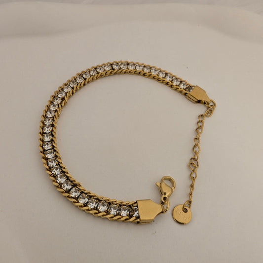 Royal Gold bracelet with clear stones