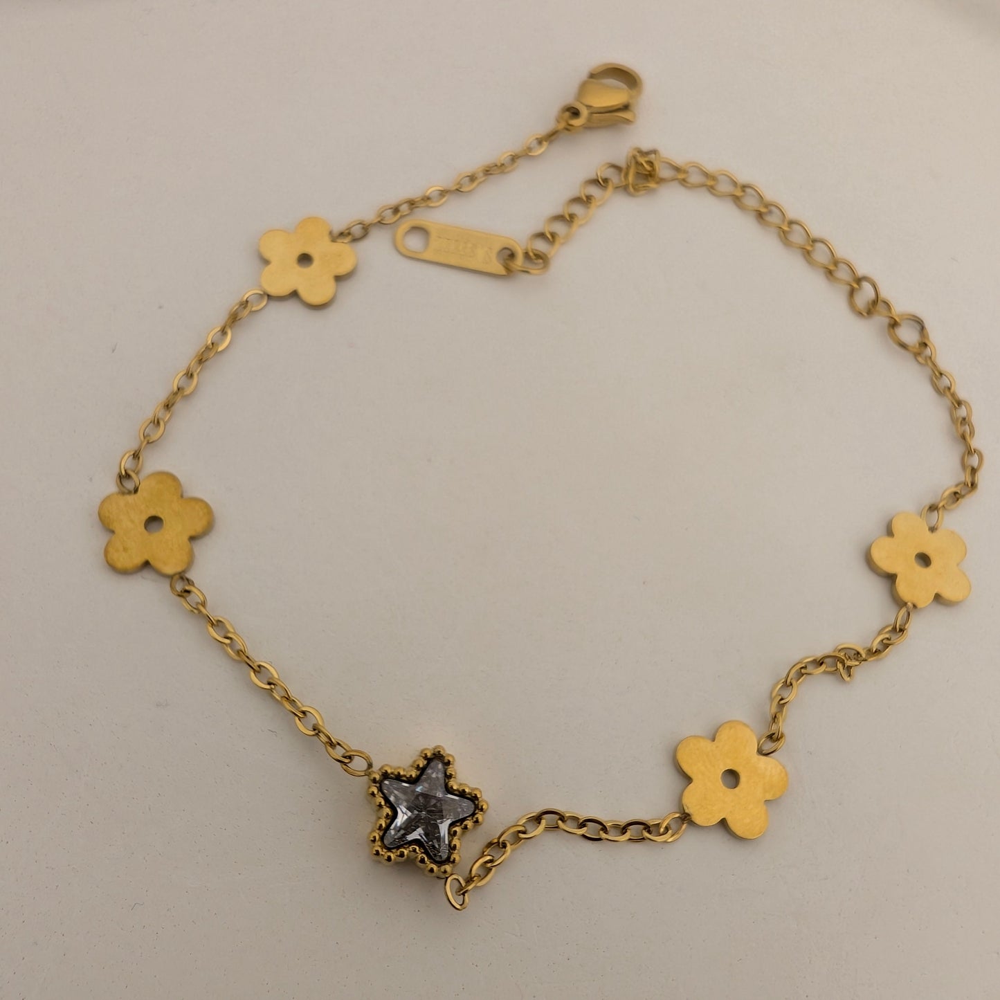 The wishful bloom bracelet