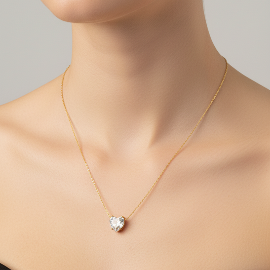 Heart-shaped diamond pendant
