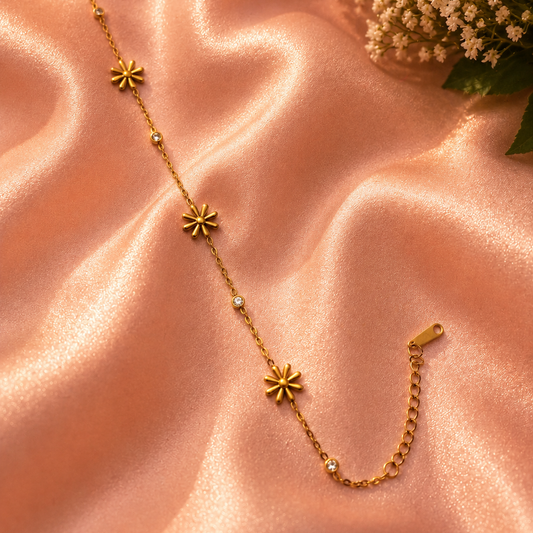 Minimalist Charm chain bracelet