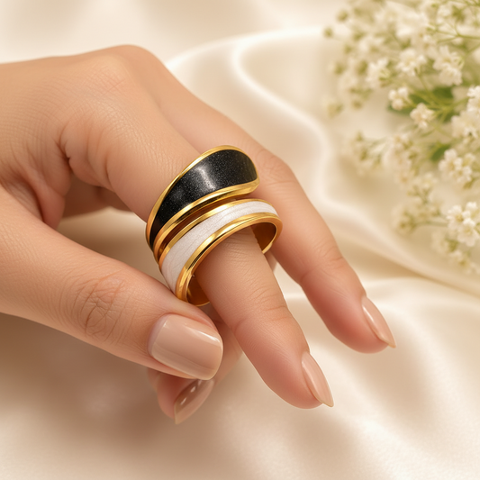 304L 18k GOLDPLATED Elegant Black and white Enamel open Statement Ring