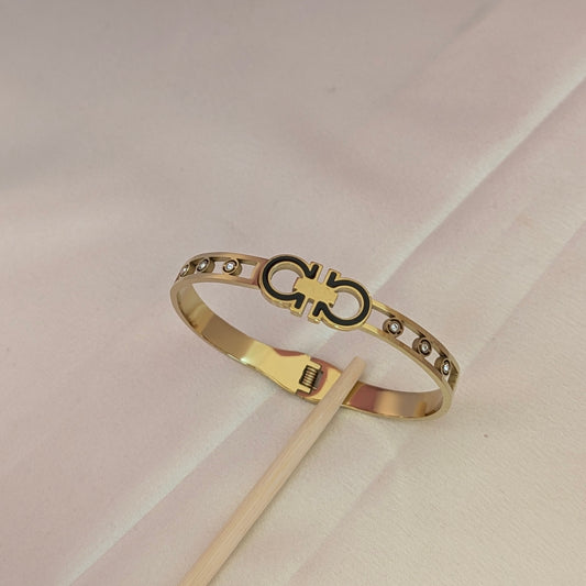 Antitarnish black infinity stones kada