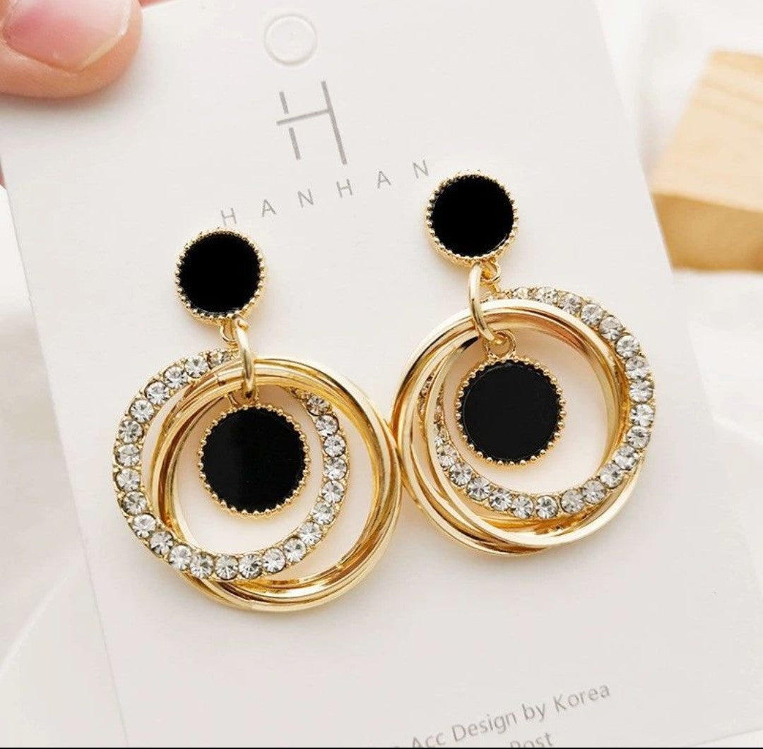 Multi layered circle drop black hoop earrings