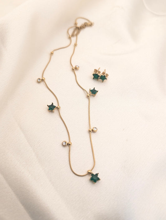 Twinkle charms emerald necklace