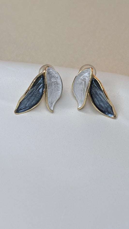 Korean double leaf stud earrings