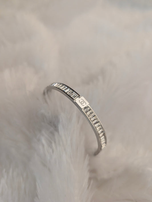 Silver stones baby size kada