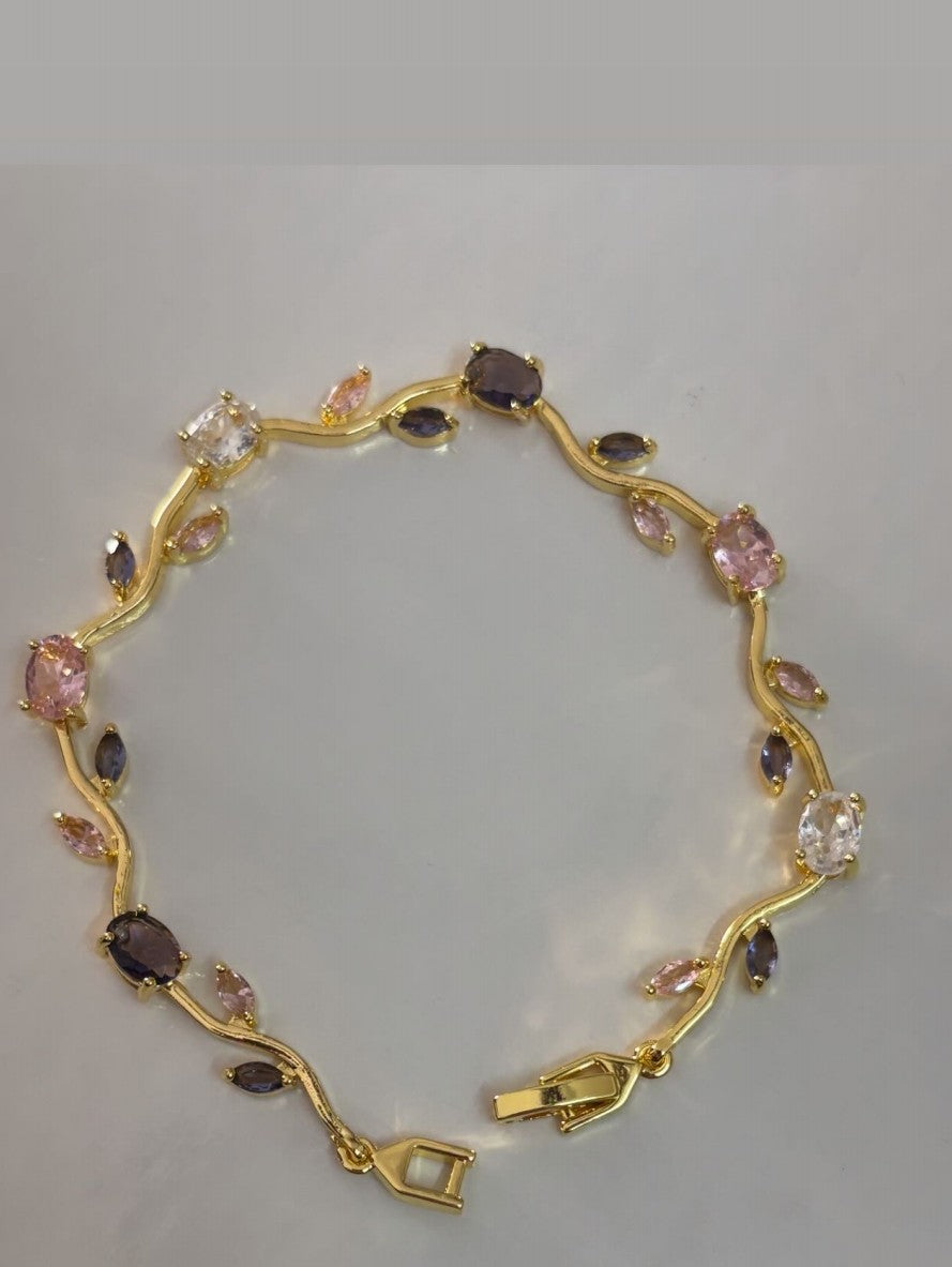 Lavender tulip luxe bracelet