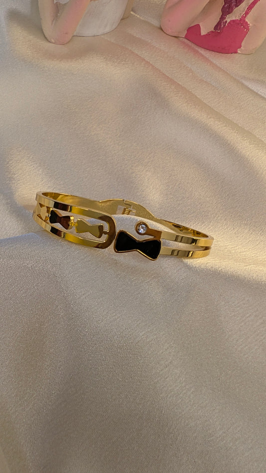 Antitarnish simple bow model kada