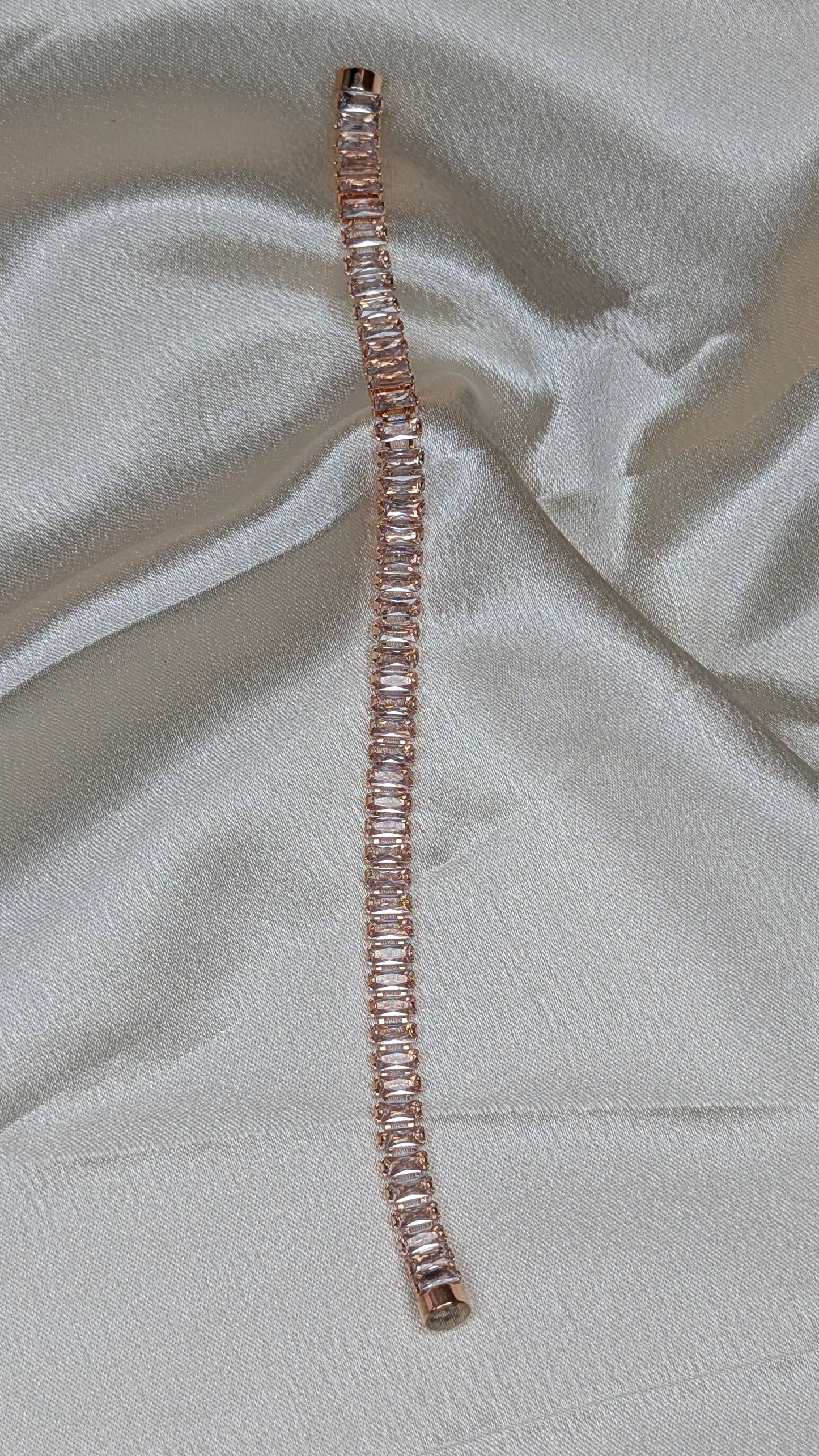 Antitarnish tennis rosegold magnet model bracelet