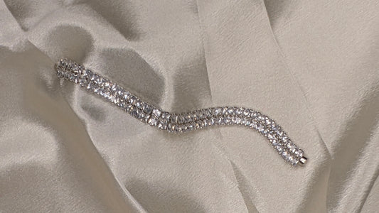 Antitarnish double line tennis model white stone magnet bracelet