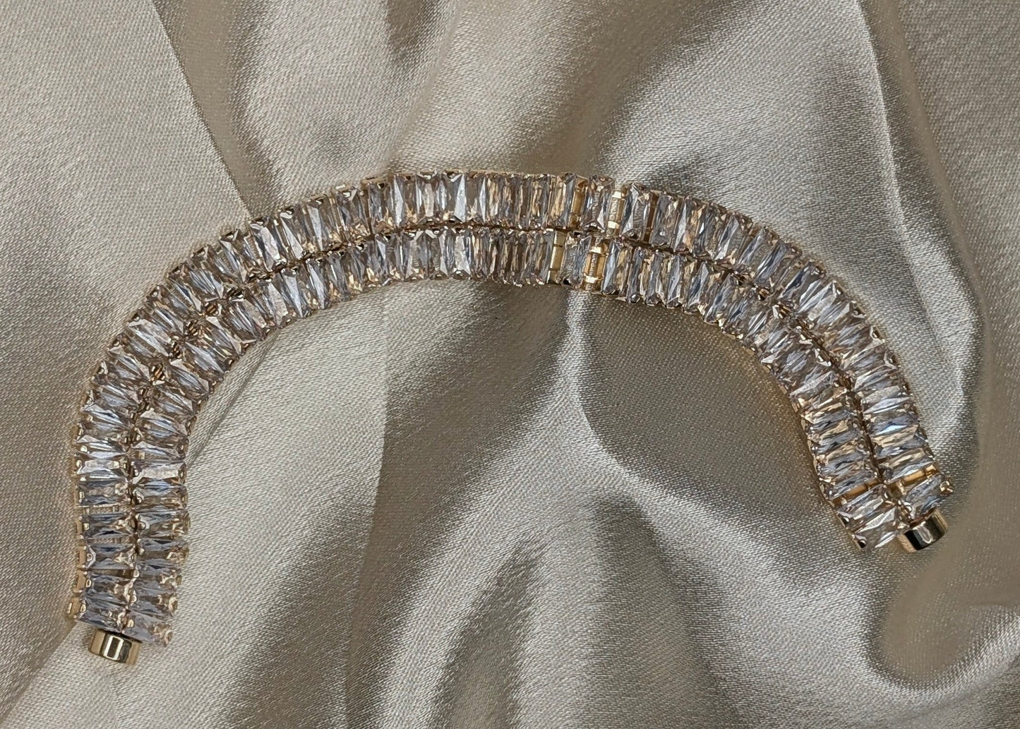 Antitarnish double line tennis gold magnet bracelet